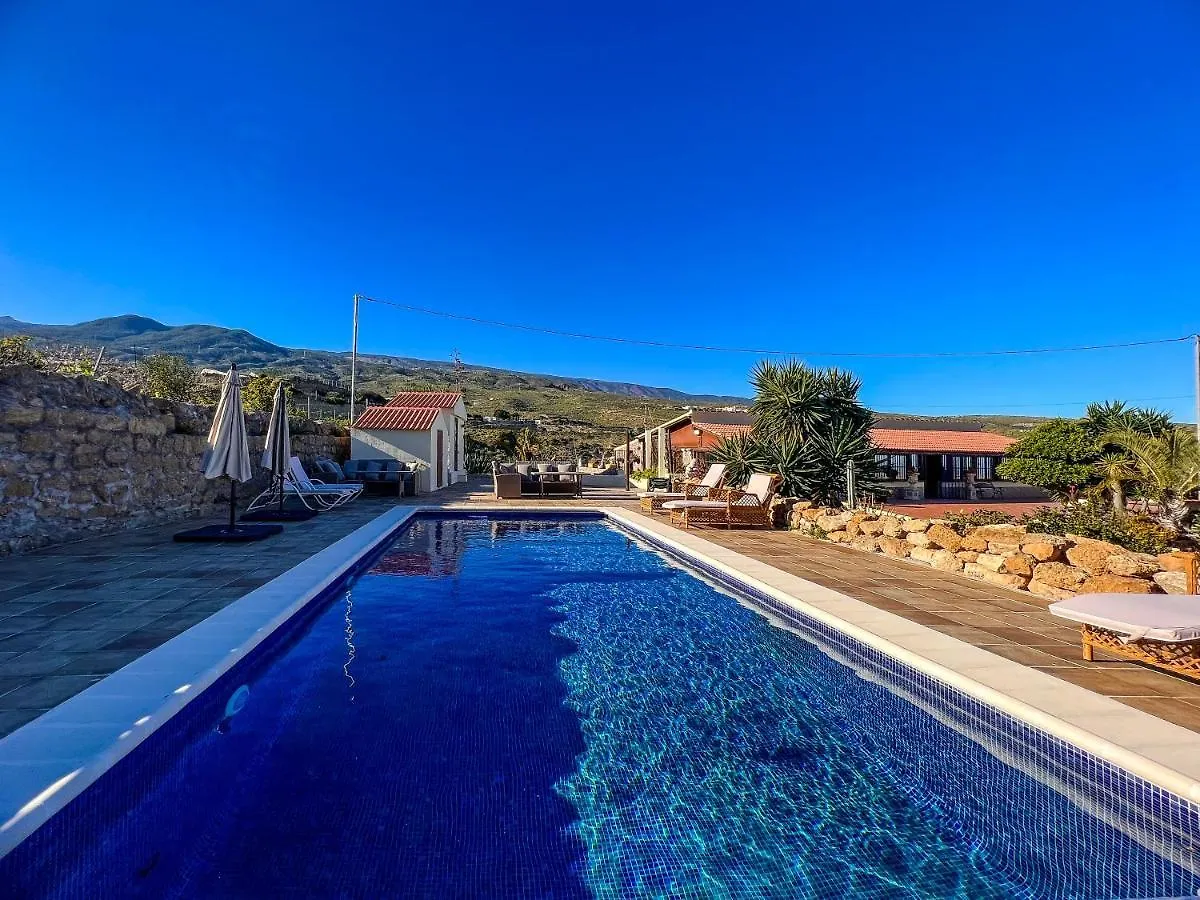 Alpehytte Exquisite Rural House With Garden, Pool And Sea Views Villa Arico Viejo